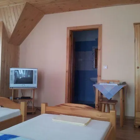 Alloggio in famiglia Pokoje Goscinne Janina I Jozef Majdanscy *